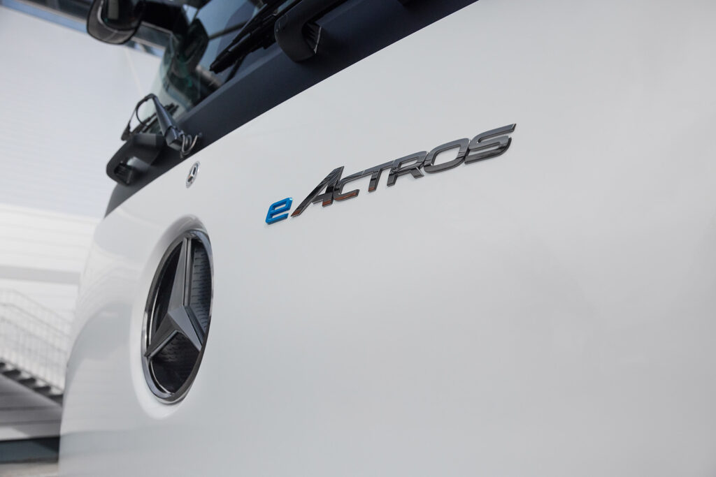 EActros 600, Mercedes-Benz : le camion électrique longue distance