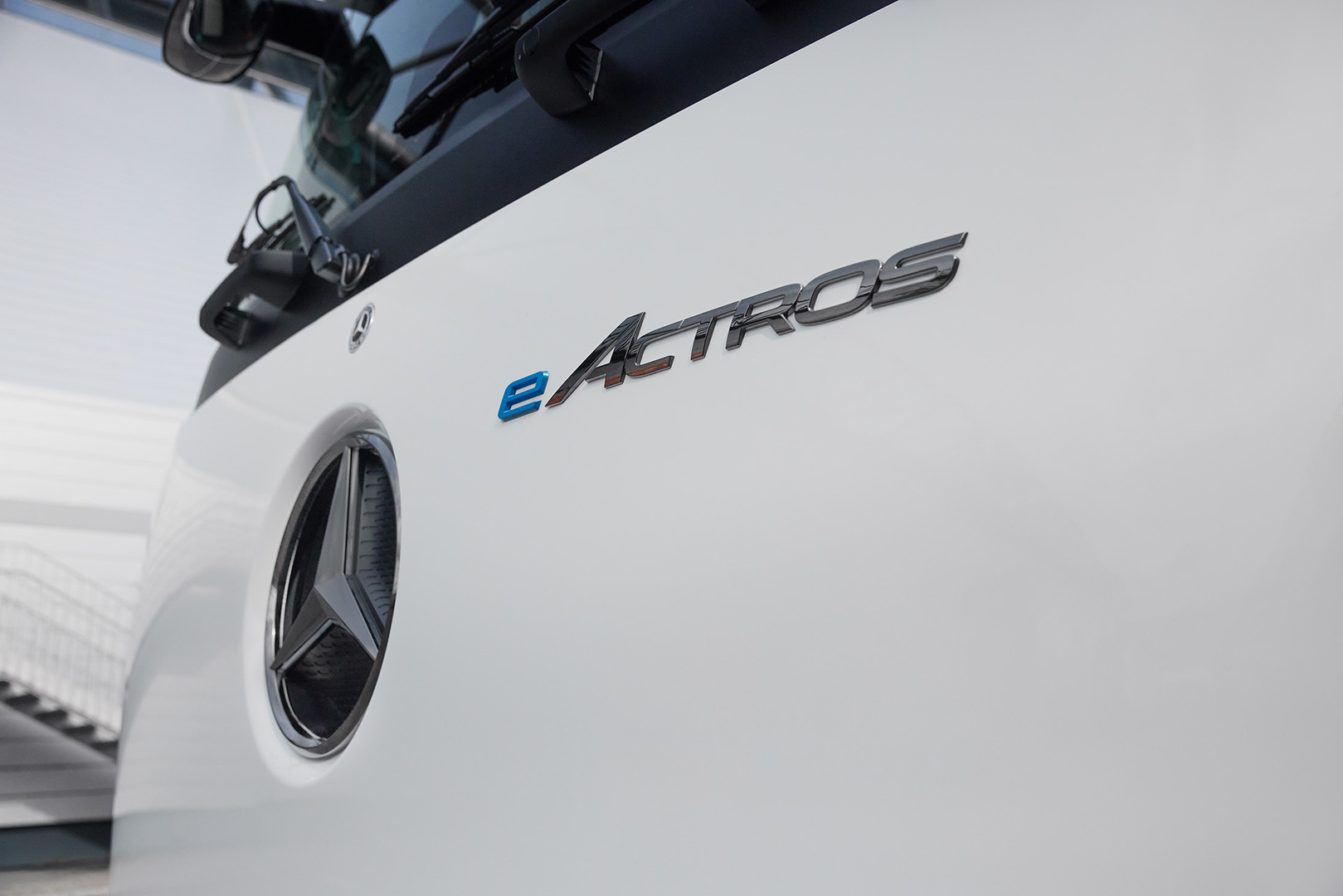 EActros 600, Mercedes-Benz : le camion électrique longue distance